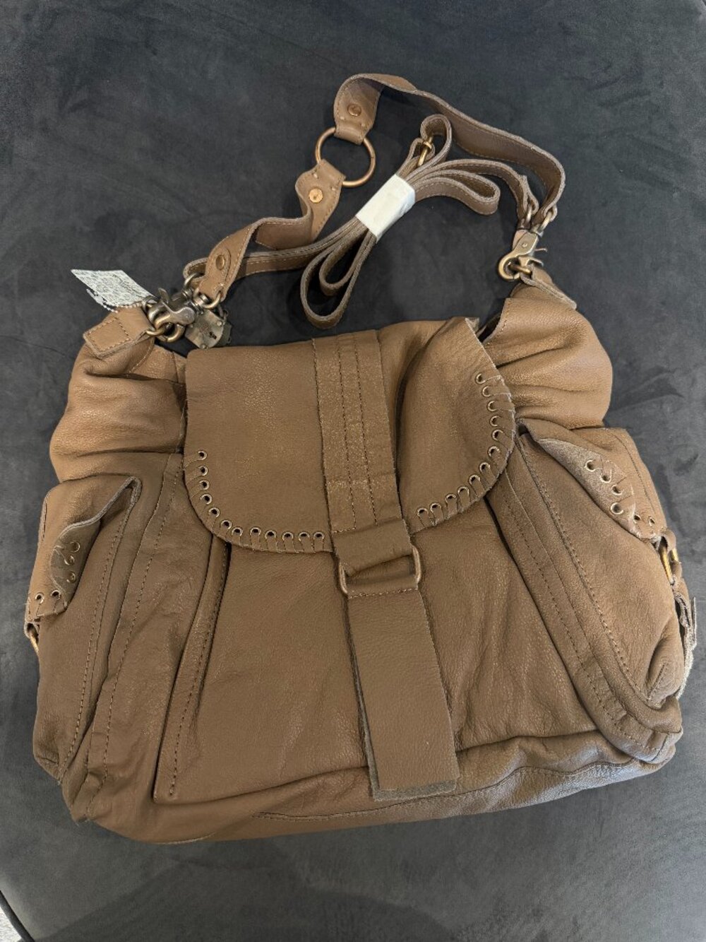 We The Free Saddle Leigh Distressed Leather Tote Bag - Picture 2 of 4